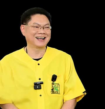 คุณธีระศักดิ์ ฑีฆายุพันธุ์